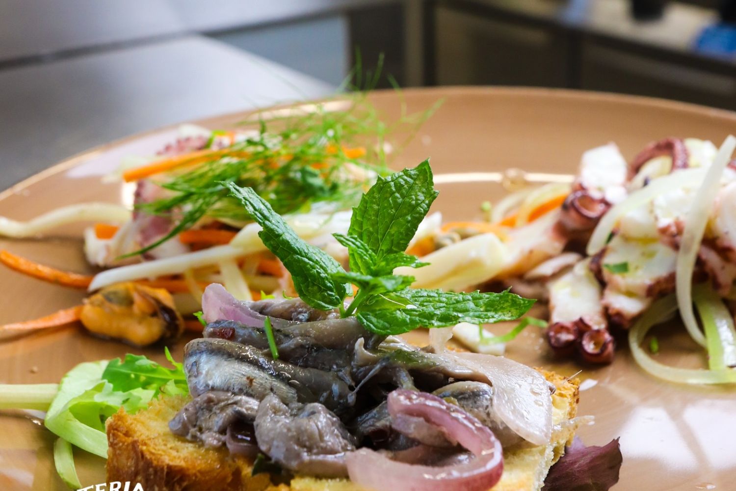 01_pescefresco_cucina_e_pizza.jpg